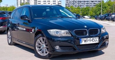BMW 3 Seria (2011) – Benzyna BMW 3 Seria (2011) – Benzyna
